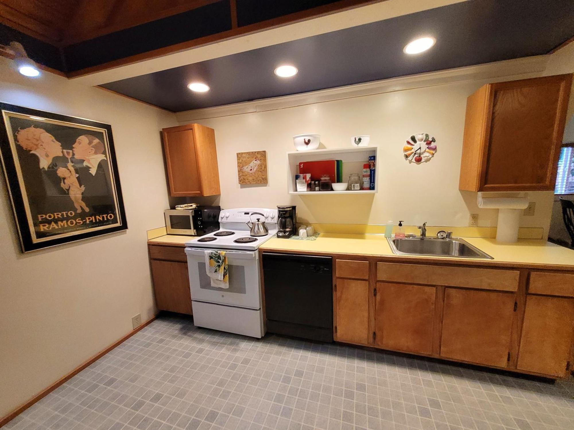 Alexander'S Lodge Ashford Bagian luar foto