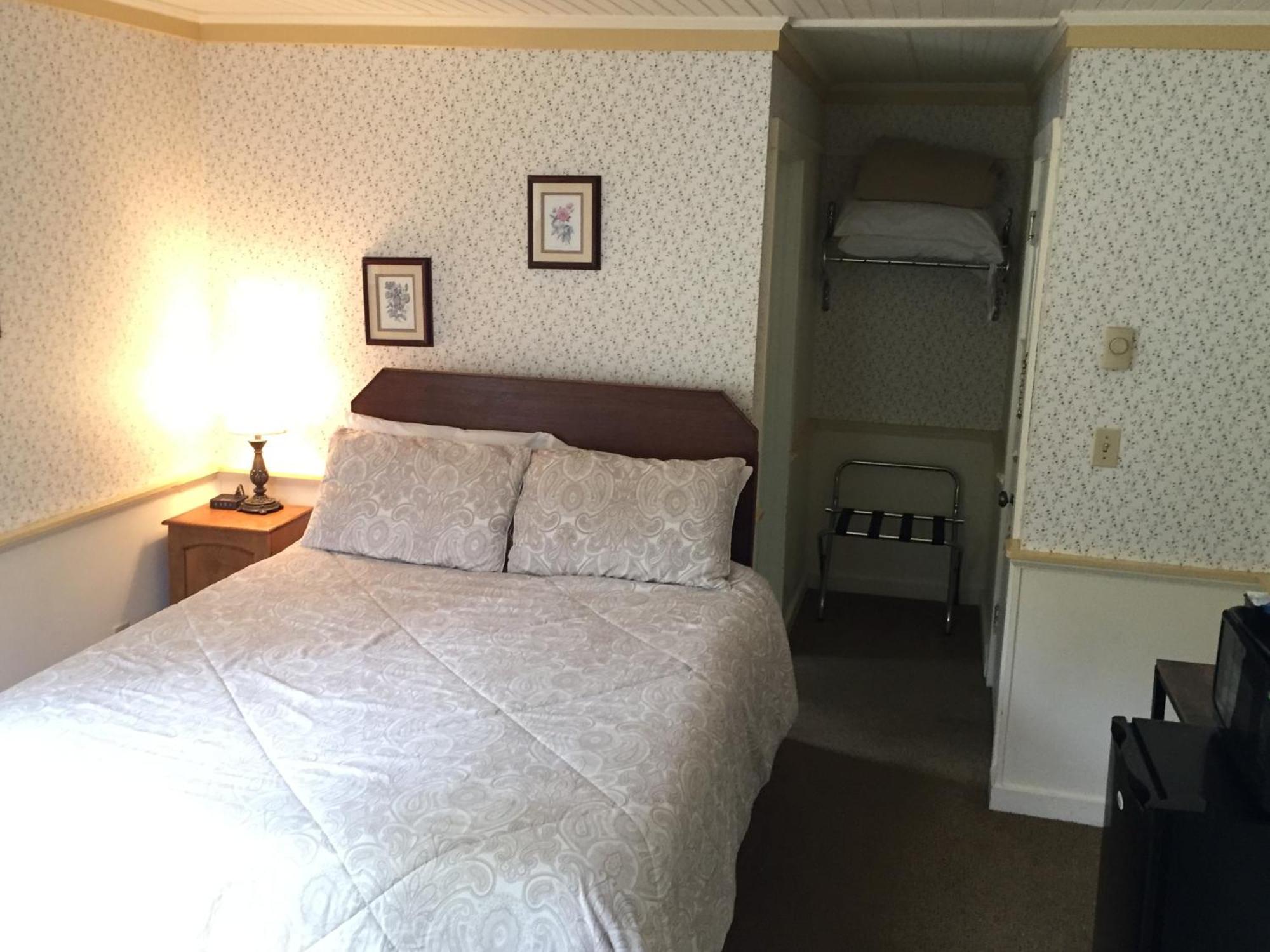 Alexander'S Lodge Ashford Ruang foto